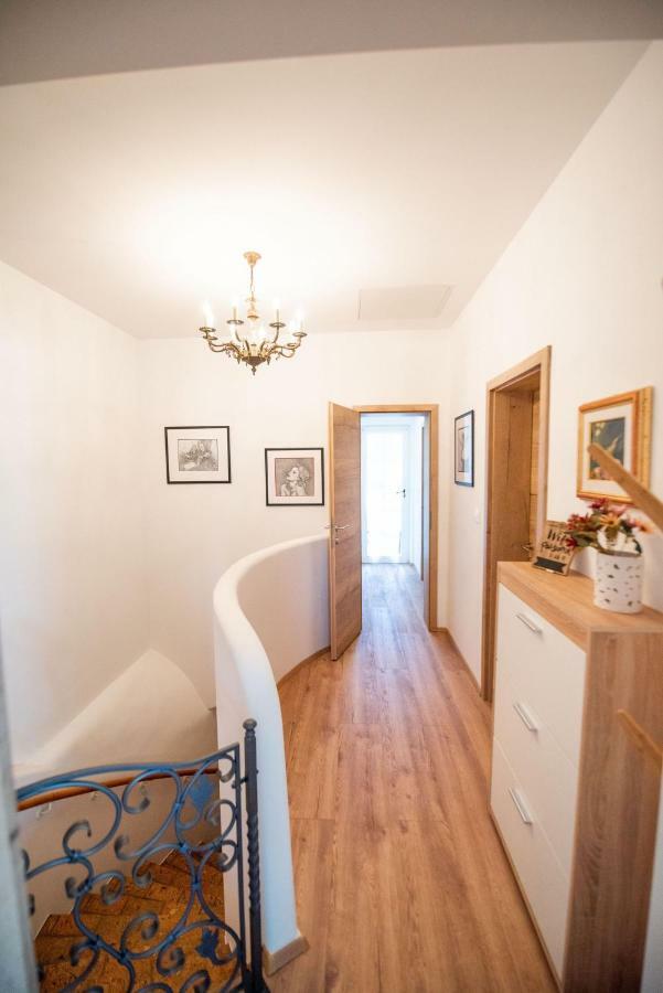 Apartmaji Urska Laško Zewnętrze zdjęcie